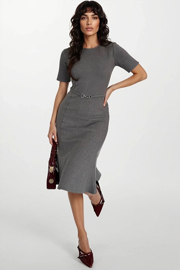 F A R I D A | Premium Corporate Essentials for Women Who Lead