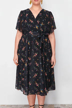 Plus Size Floral Patterned Dress
