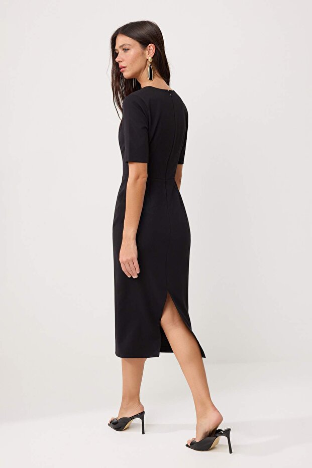 Square Neck Bodycon Midi Dress – Black
