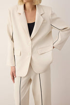 Contrast Piping Tailored Suit