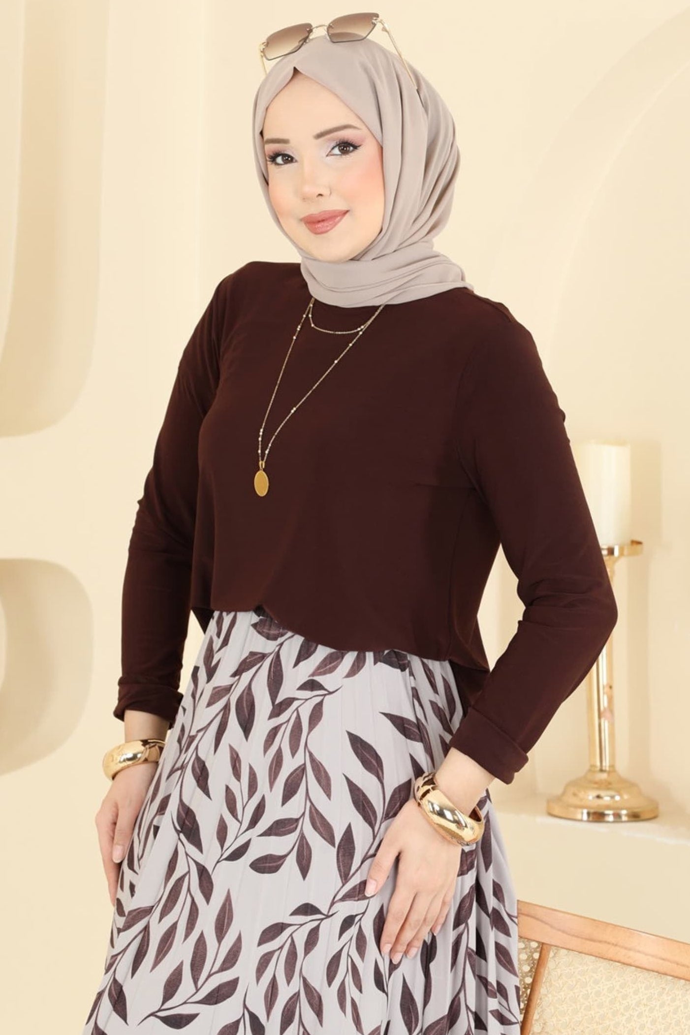 Coffee Top & Down Leaf Print Skirt Set