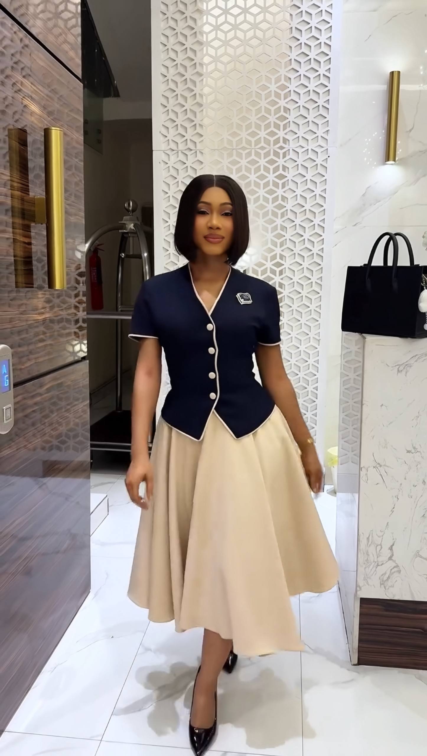 Navy & Cream Executive Set